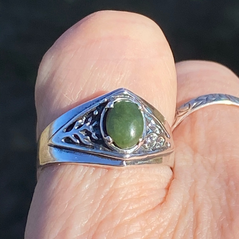 Celtic Tree of Life Ring .925 Sterling Silver w/ Genuine Jade gem made in USA - Picture 7 of 14